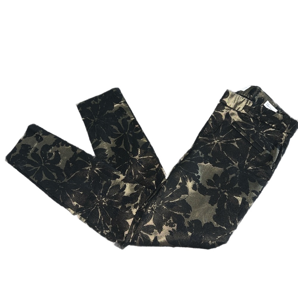 GAP Black and Gold Floral Cropped Pants